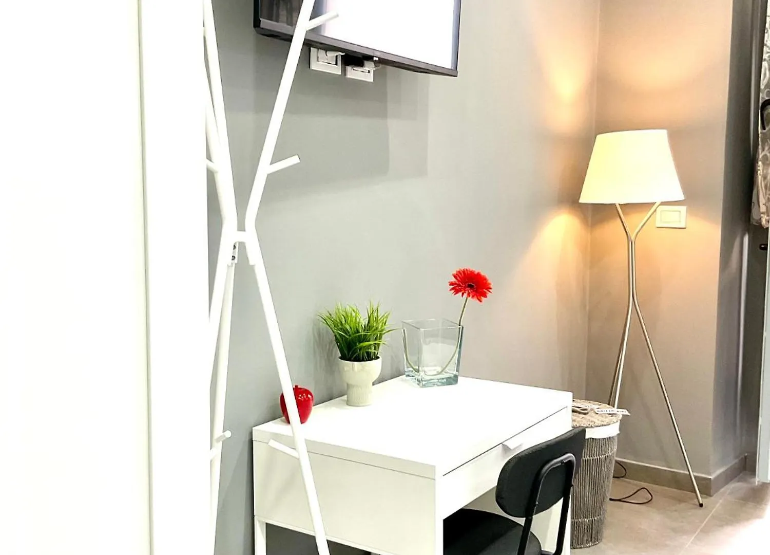 Alle Porte Del Castello 23 Catânia Apartamento